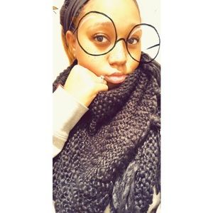 Meet your Posher, Janay